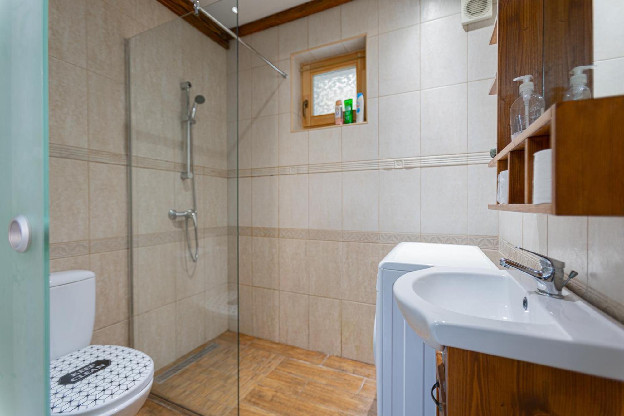 Cosy Flat With Balcony Apartamento Budapeste Exterior foto